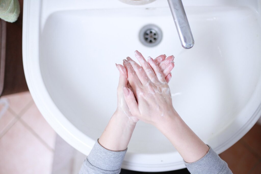 baking soda monthly maintenance routine for sink drain