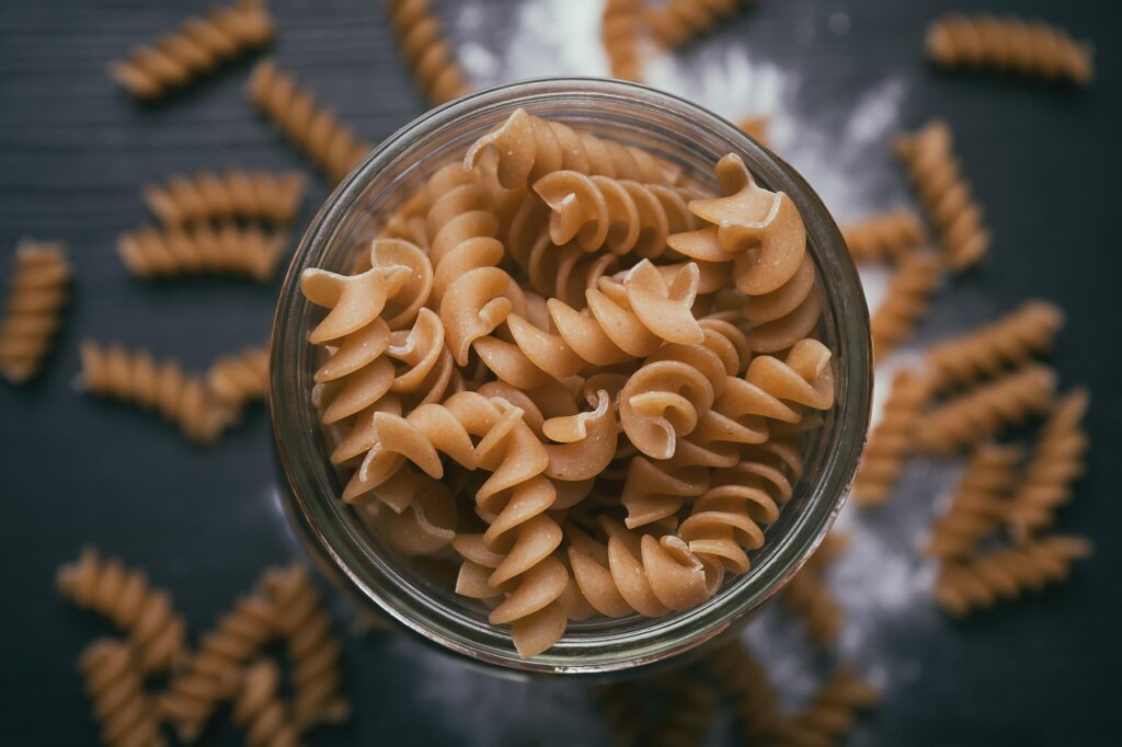 ramen noodles texture close-up showing springy and firm strands